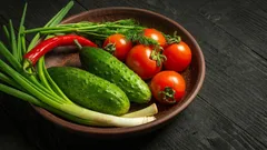 Nu este neapărat nevoie să arunci legumele ofilite: le poți revigora cu un truc vechi.