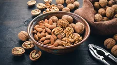 Ce este mai sănătos: migdalele sau nucile? La această întrebare există un răspuns clar.